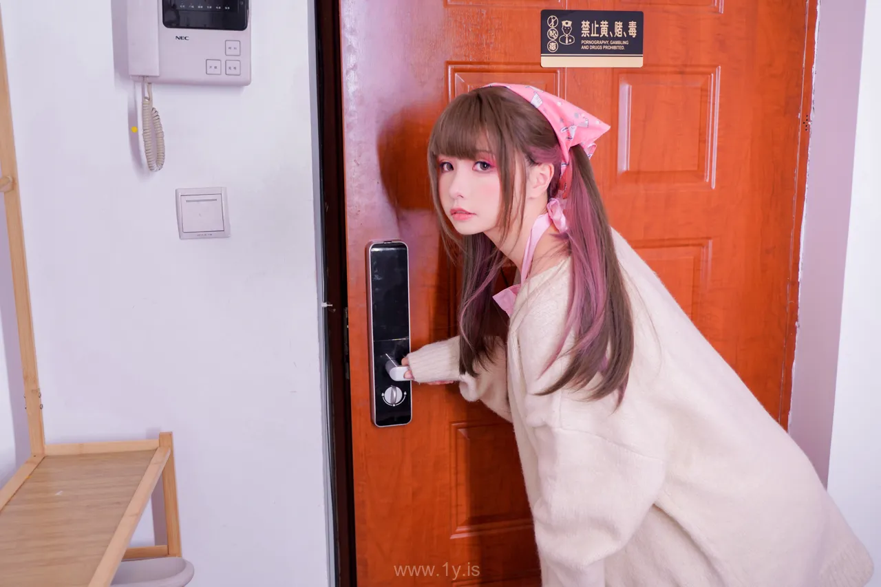 爆机少女喵小吉MiaoXiaoJi NO.062 Pink Housewife(家政服务)